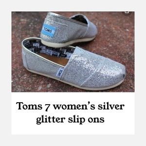 Toms women’s size 7 silver glitter slip ons